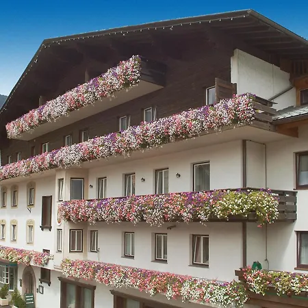 Hotel-Garni Stern - Bed & Breakfast & More-3